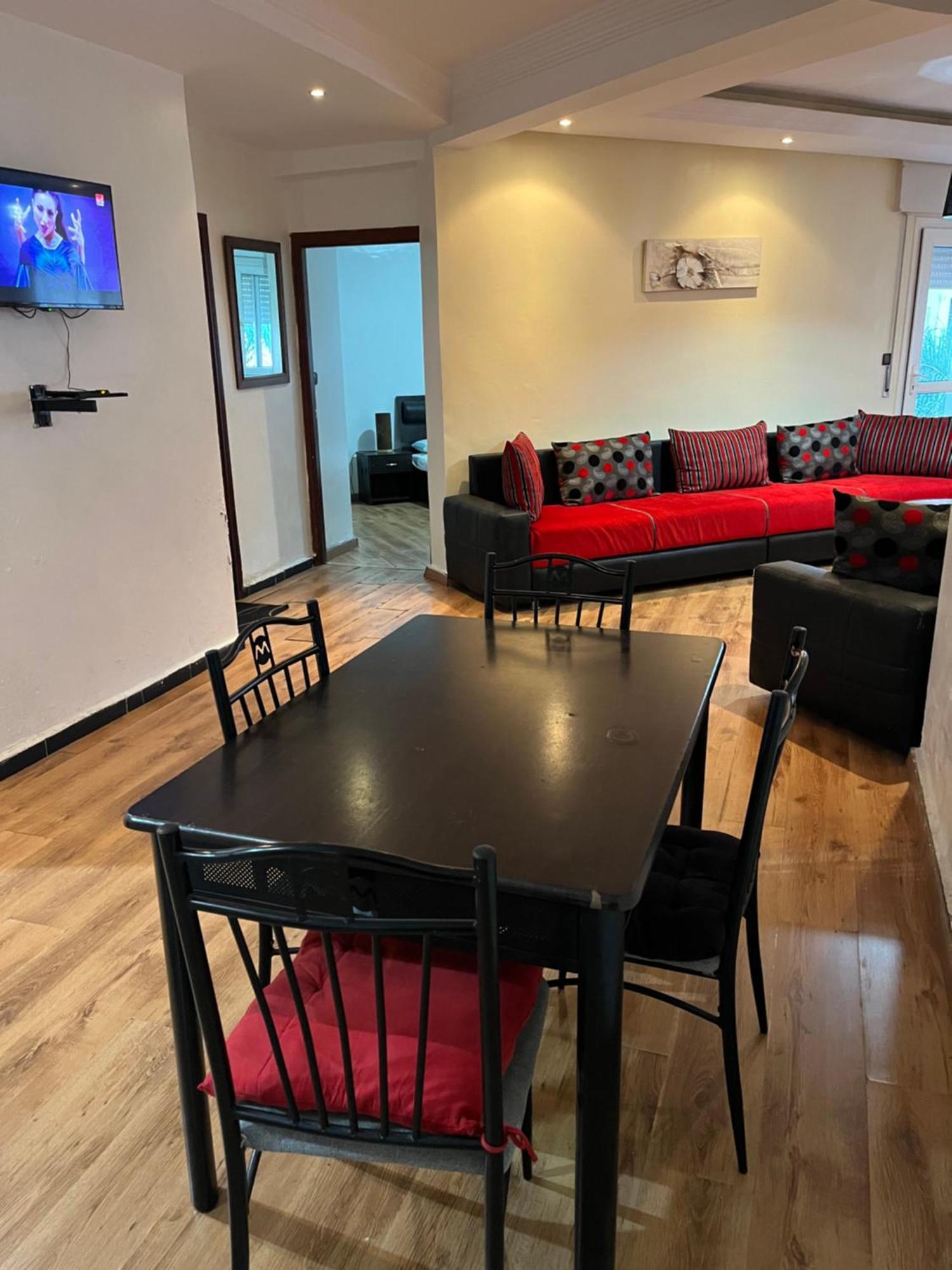 La Pacha Corniche Apartment แทนเจียร์ ภายนอก รูปภาพ